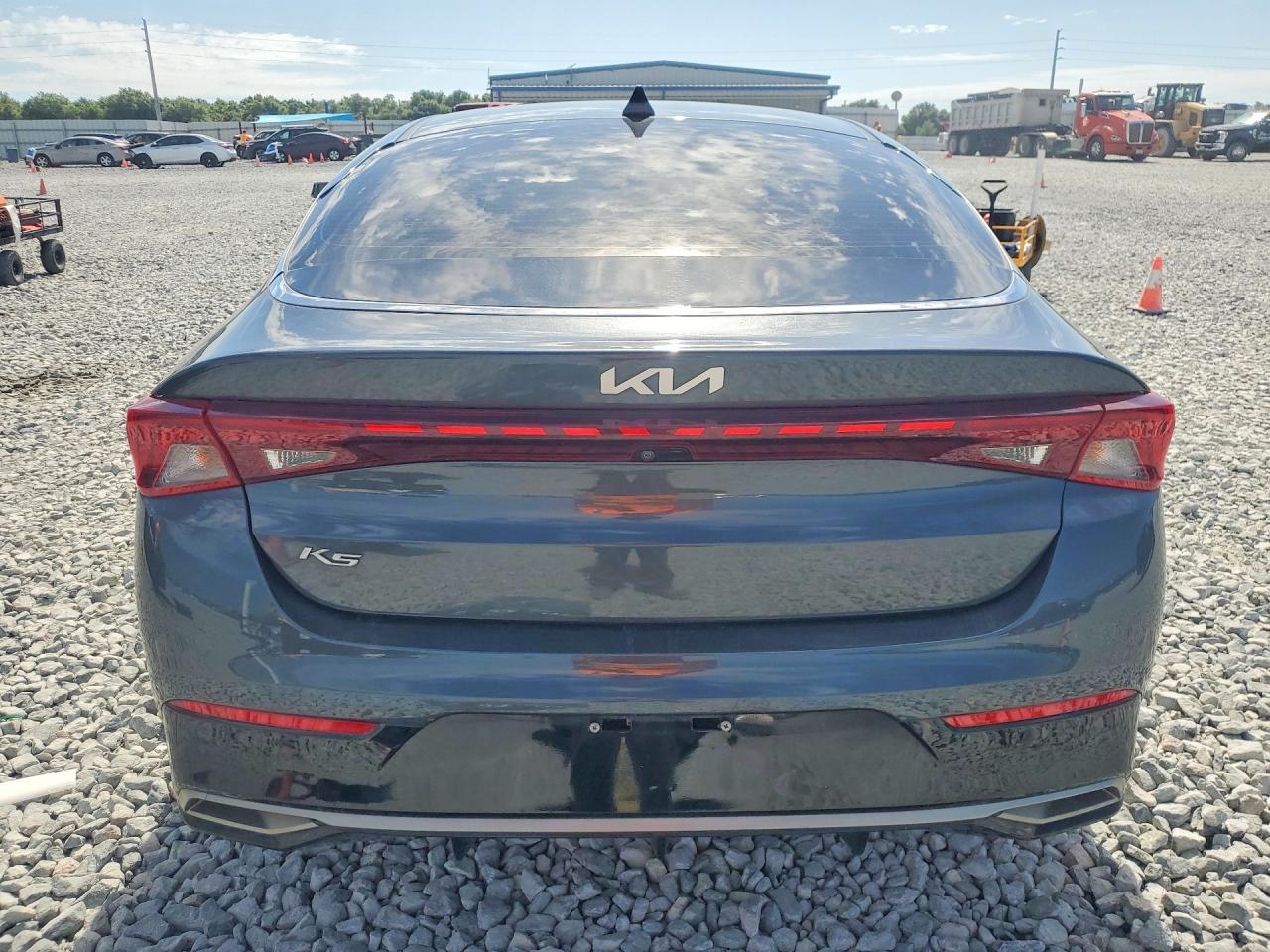 2022 Kia K5 Lxs - Image 6