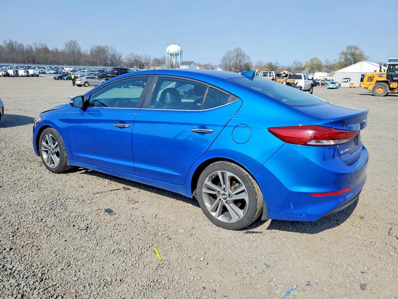 2017 Hyundai Elantra Limited - Image 2