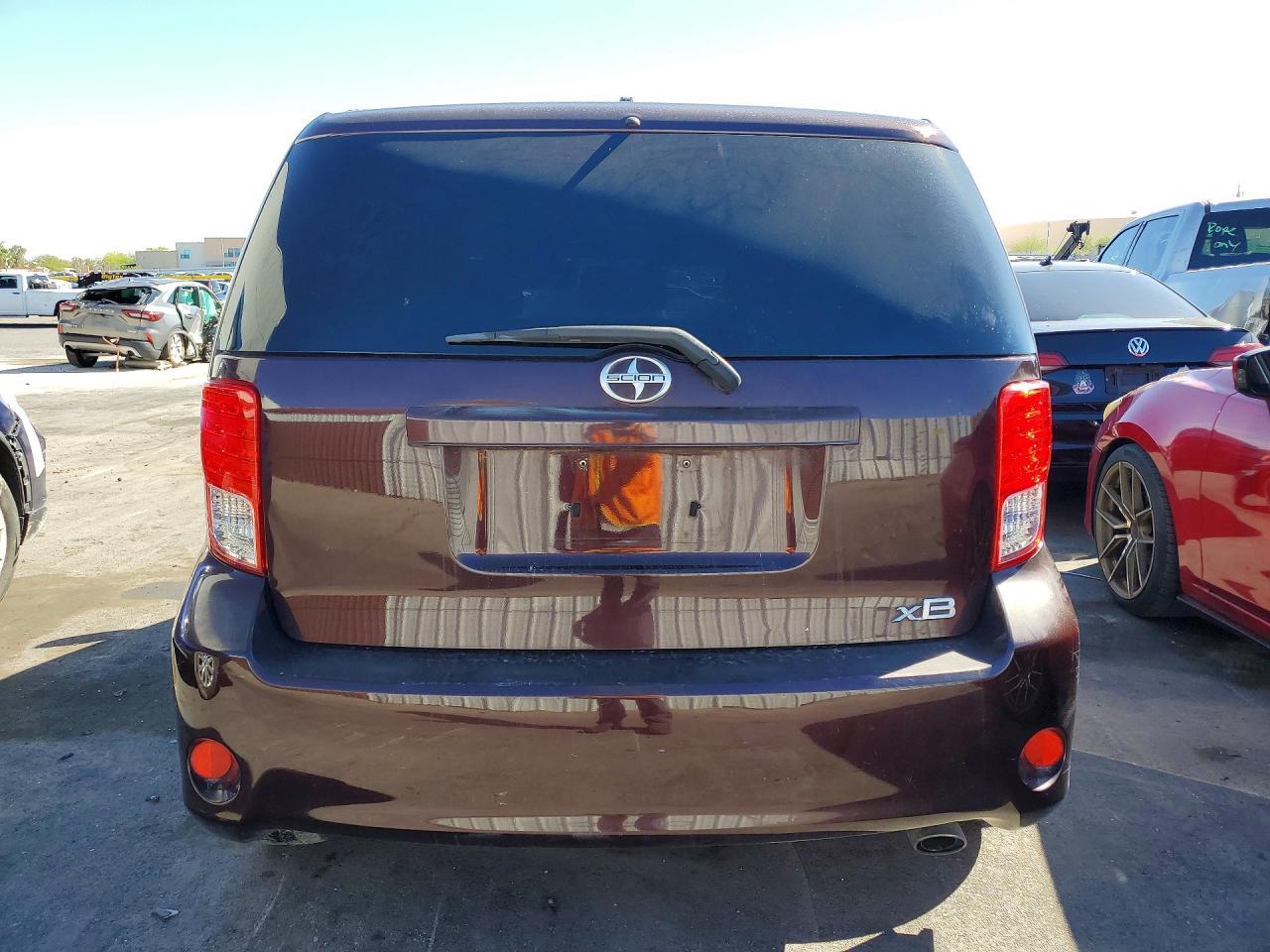 2011 Scion Xb Base - Image 6