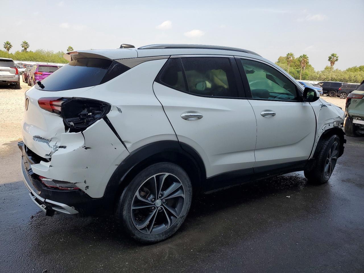 2022 Buick Encore Gx Select - Image 3