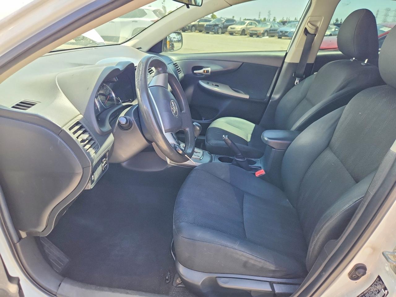2011 Toyota Corolla S - Фото 7