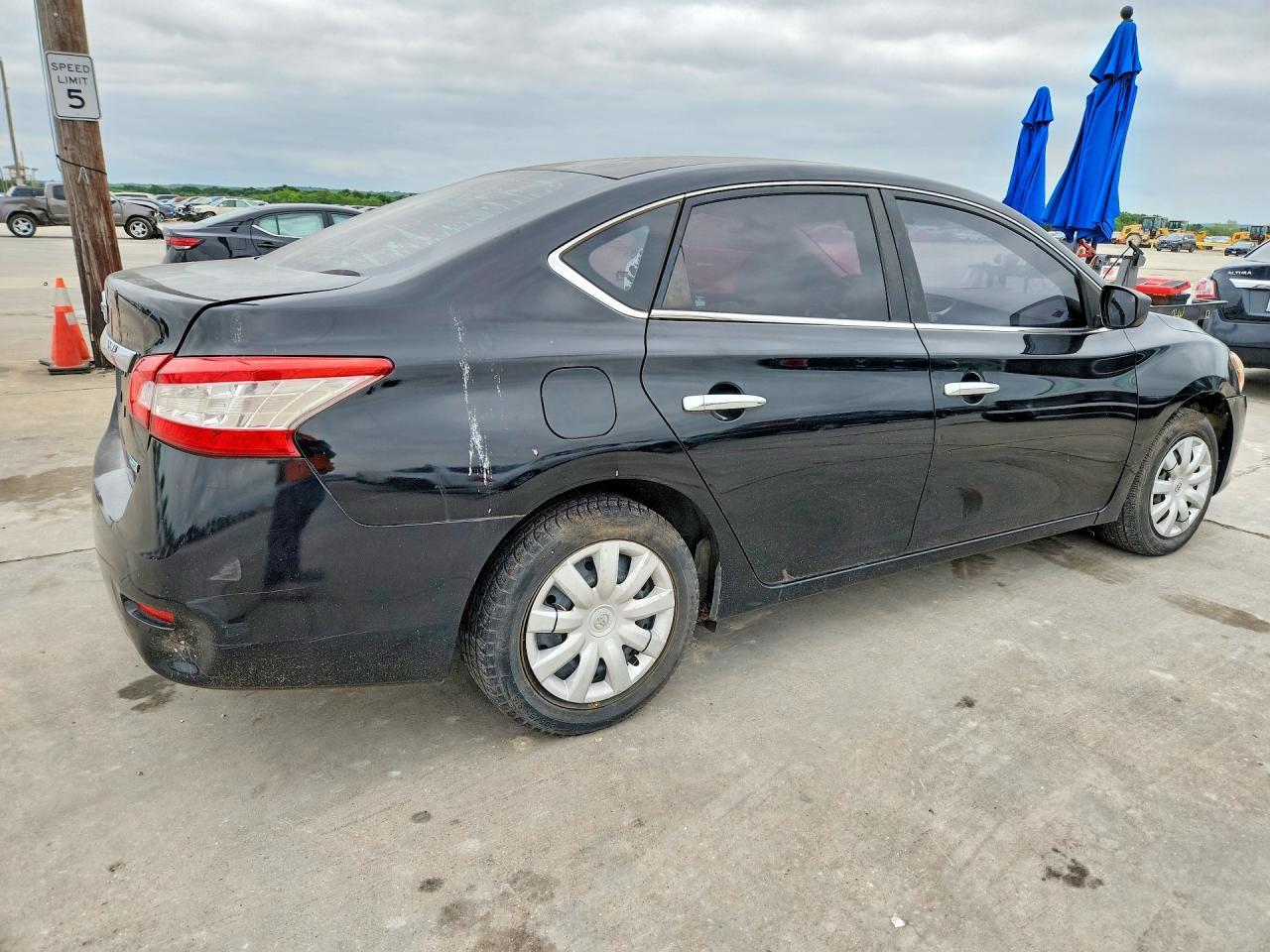 2013 Nissan Sentra - Фото 3