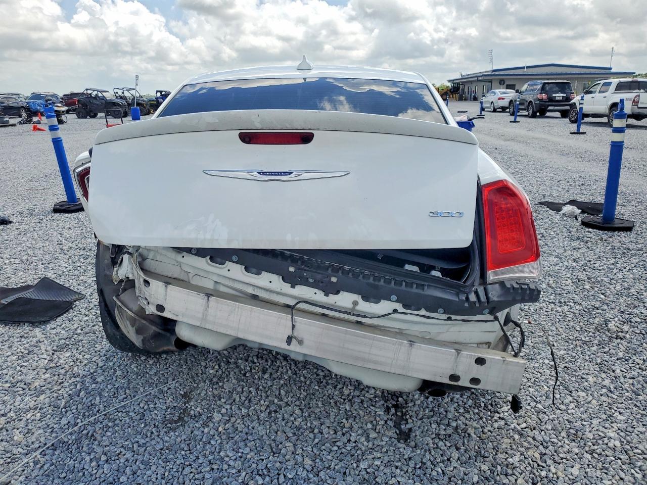 2018 Chrysler 300 Touring - Фото 6