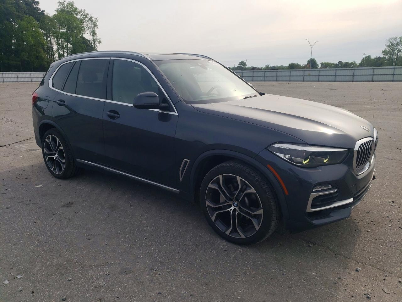 2020 BMW X5 Sdrive 40I - Image 4