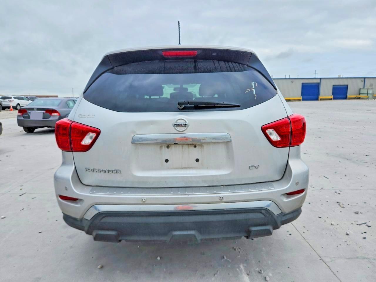 2018 Nissan Pathfinder - Фото 6