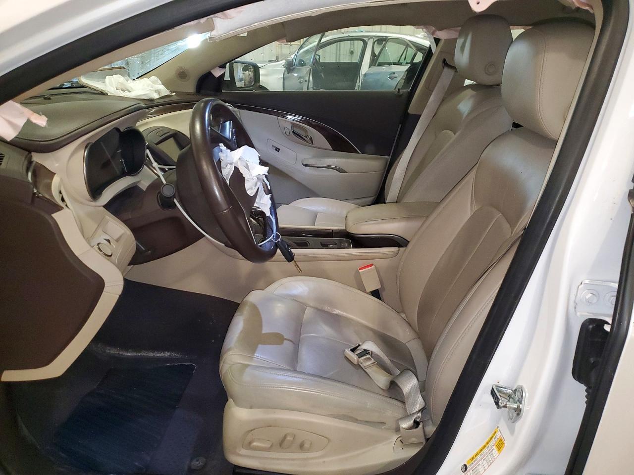 2015 Buick Lacrosse - Image 7