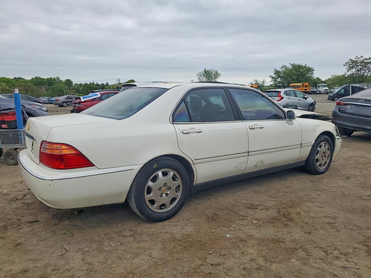 2001 Acura 3.5Rl - Image 3