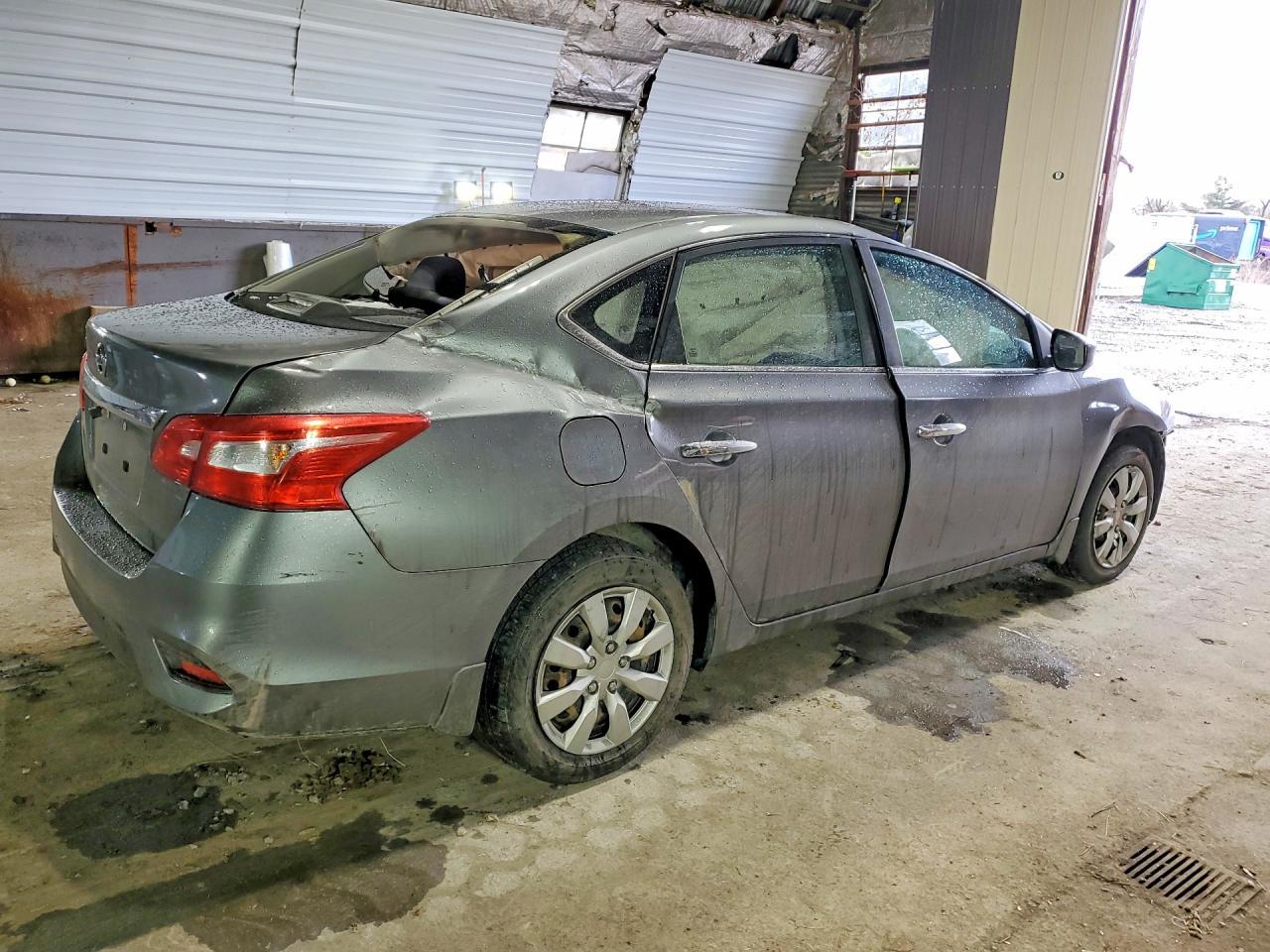 2017 Nissan Sentra S - Фото 3