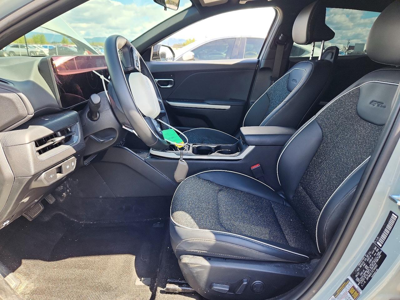2025 Kia K4 Gt Line - Фото 7