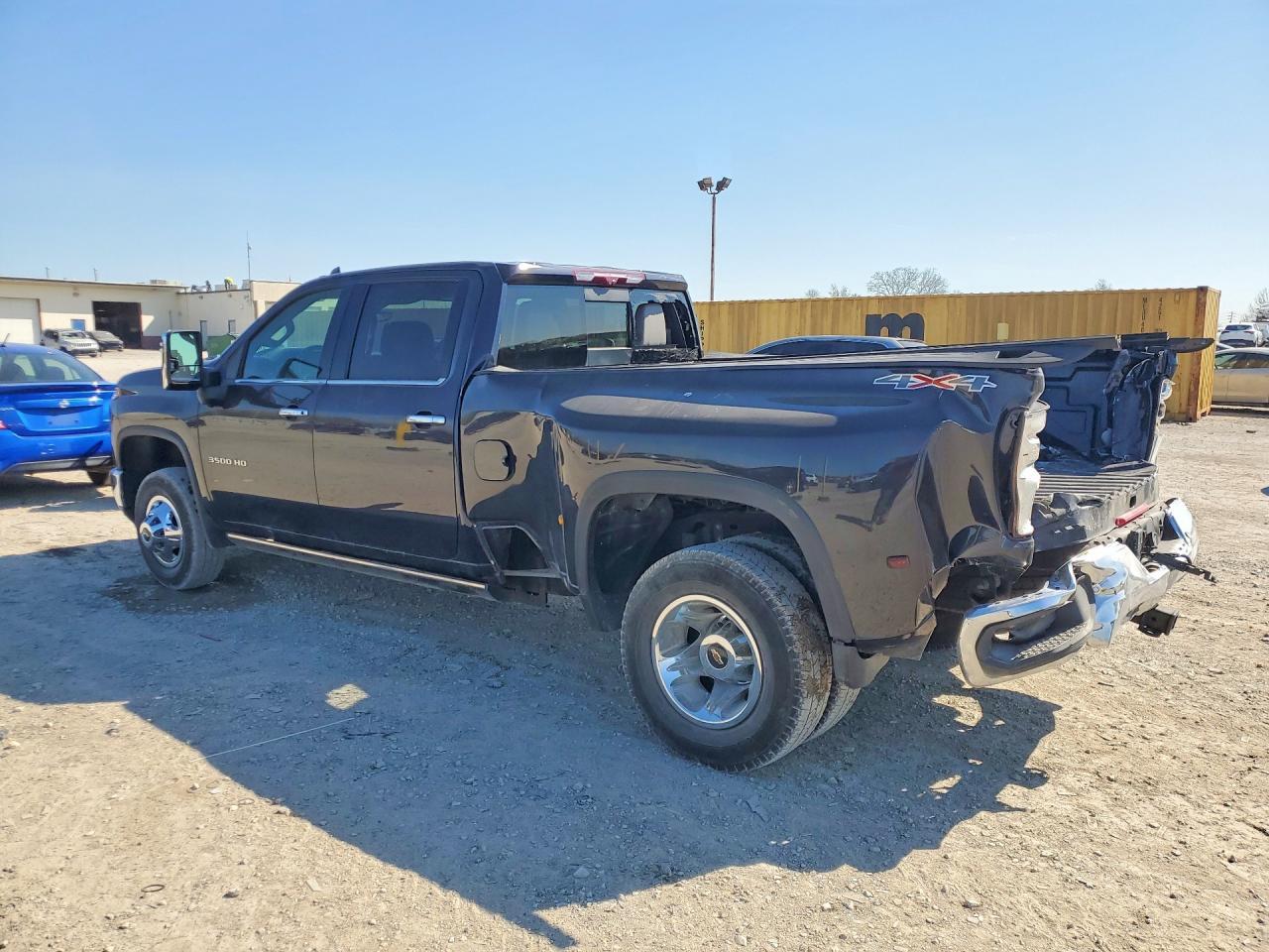2024 Chevrolet Silverado K3500 Ltz - Фото 2