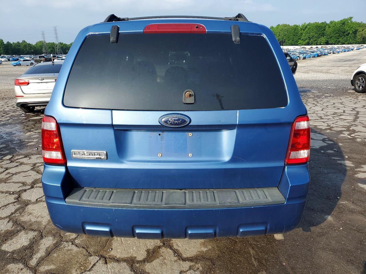 2009 Ford Escape - Image 6