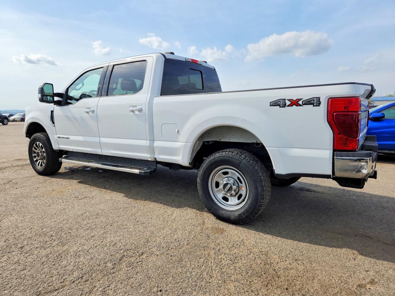 2022 Ford F250 Super Duty - Image 2