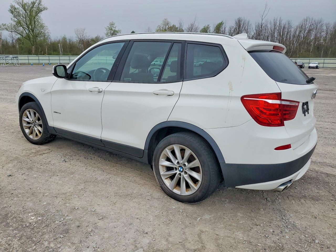 2013 BMW X3 xDrive28I - Фото 2