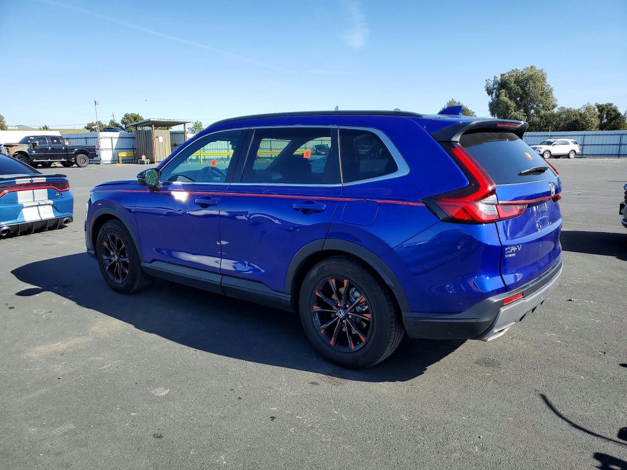 2025 Honda Cr-V Sport - Фото 2