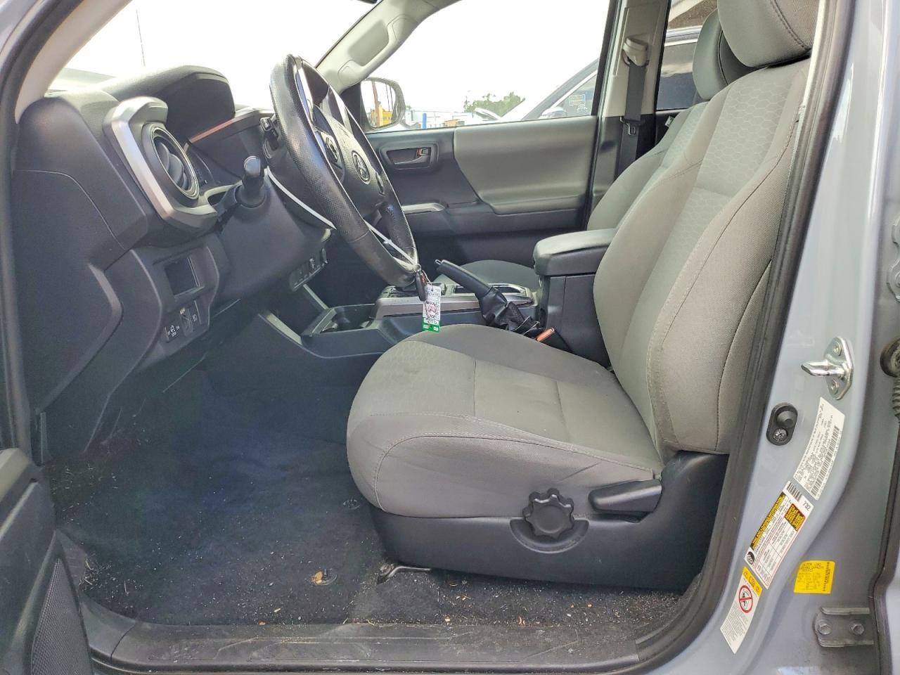 2019 Toyota Tacoma Sr5 V6 - Image 7