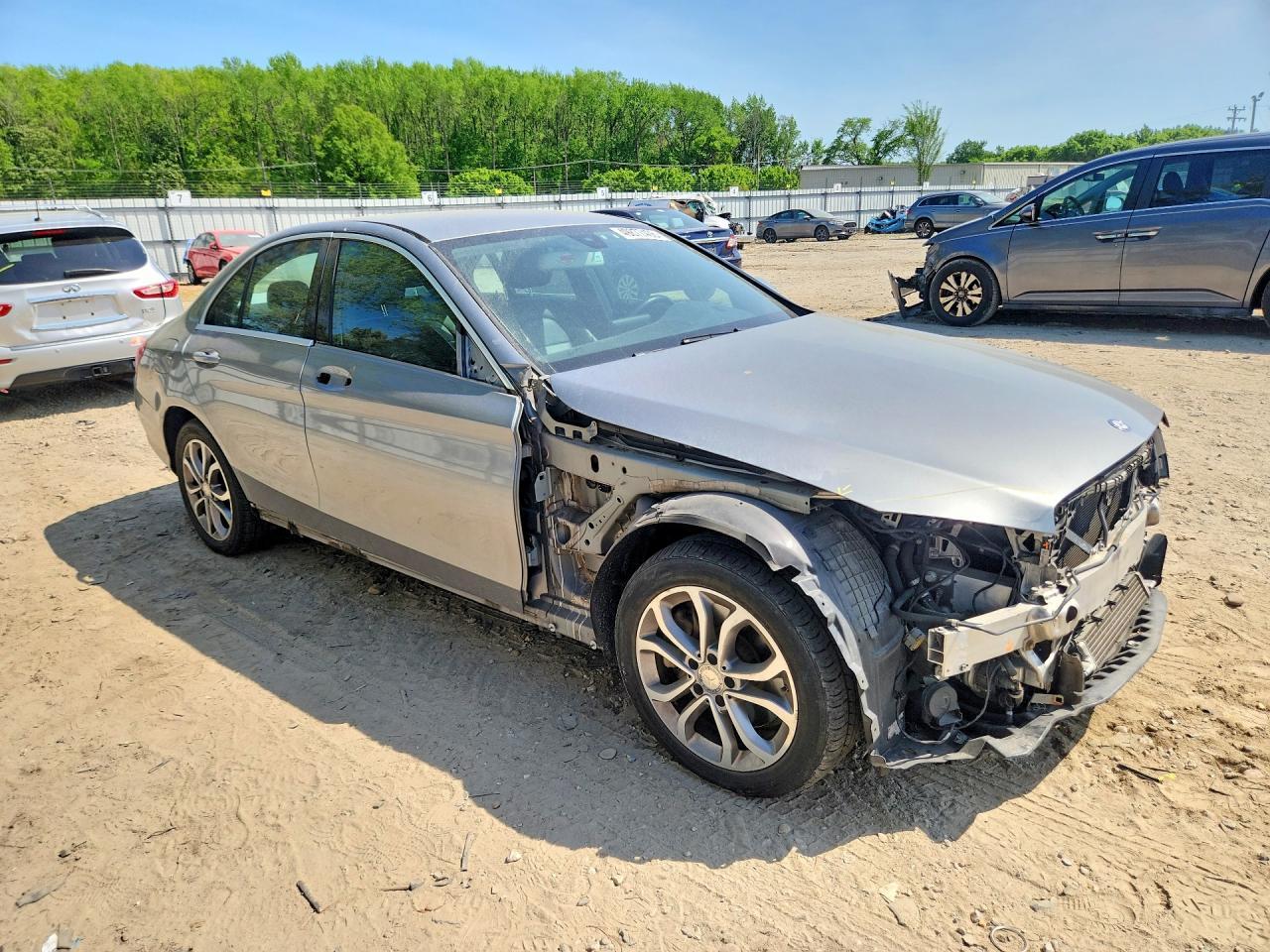 2015 Mercedes-Benz C 300 4Matic - Фото 4