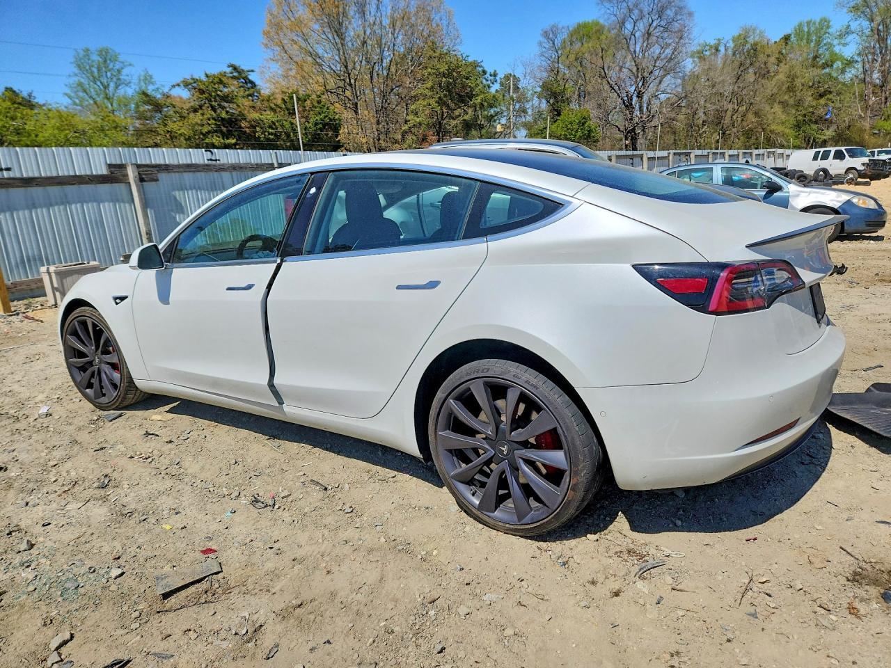 2020 Tesla Model 3 - Image 2