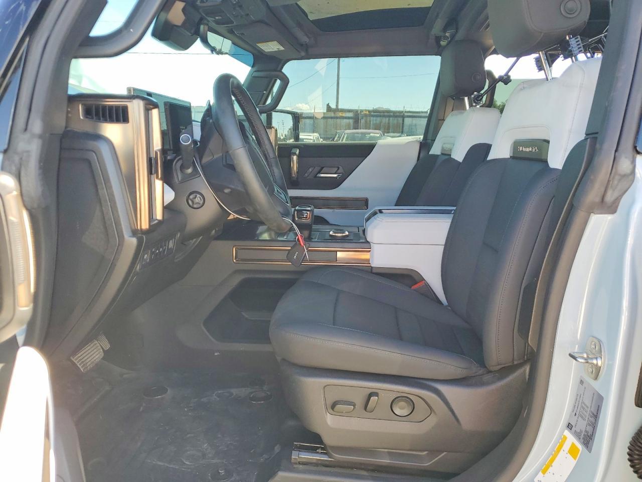 2024 GMC Hummer Suv 2X - Фото 7