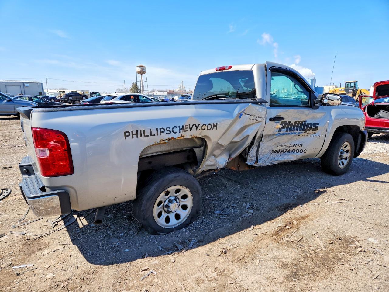 2009 Chevrolet Silverado C1500 - Image 3