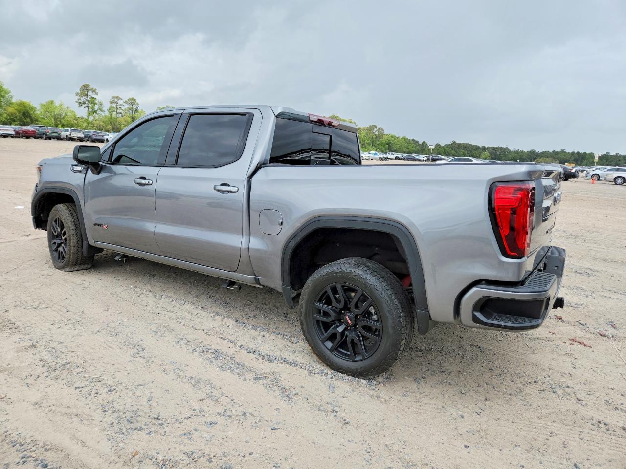 2024 GMC Sierra K1500 At4 - Фото 2