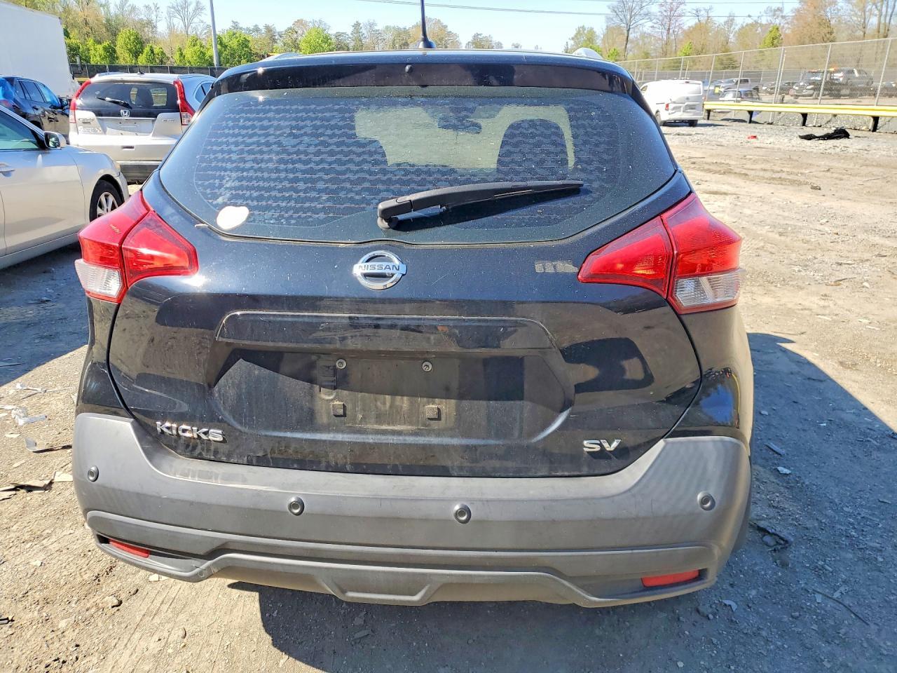 2020 Nissan Kicks Sv - Image 6
