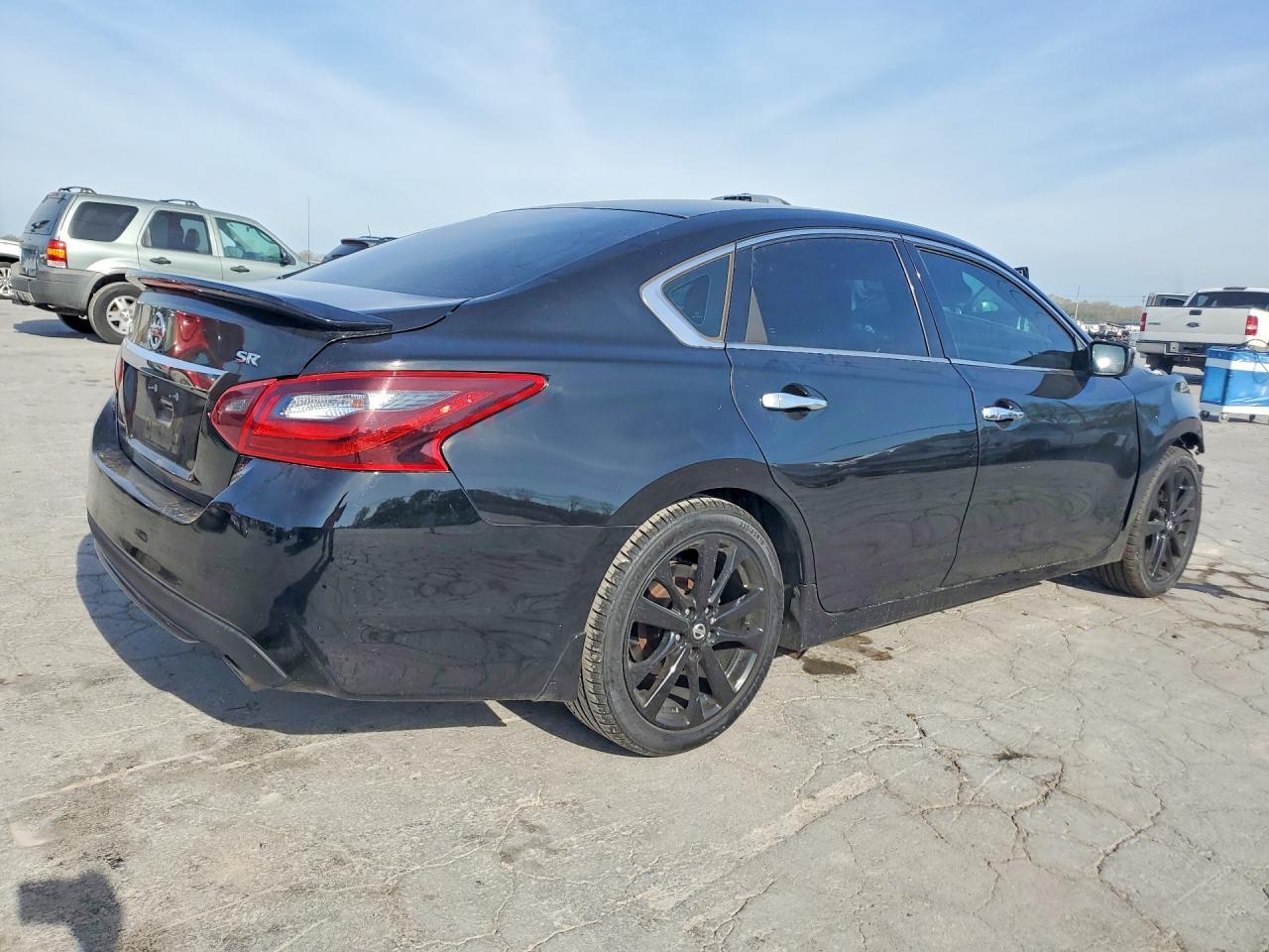 2017 Nissan Altima 2.5 Sr - Image 3