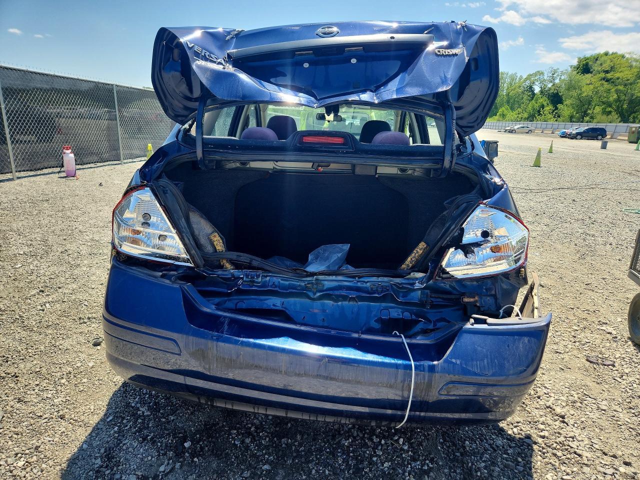 2009 Nissan Versa 1.6 Base - Фото 6