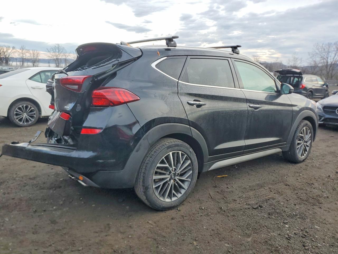 2021 Hyundai Tucson Limited - Фото 3
