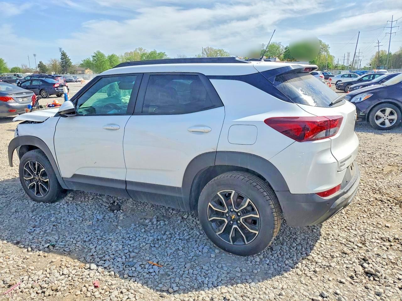 2021 Chevrolet Trailblazer Activ - Image 2
