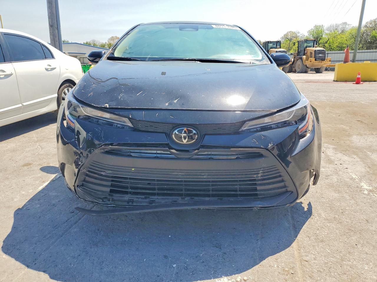 2024 Toyota Corolla Le - Image 5