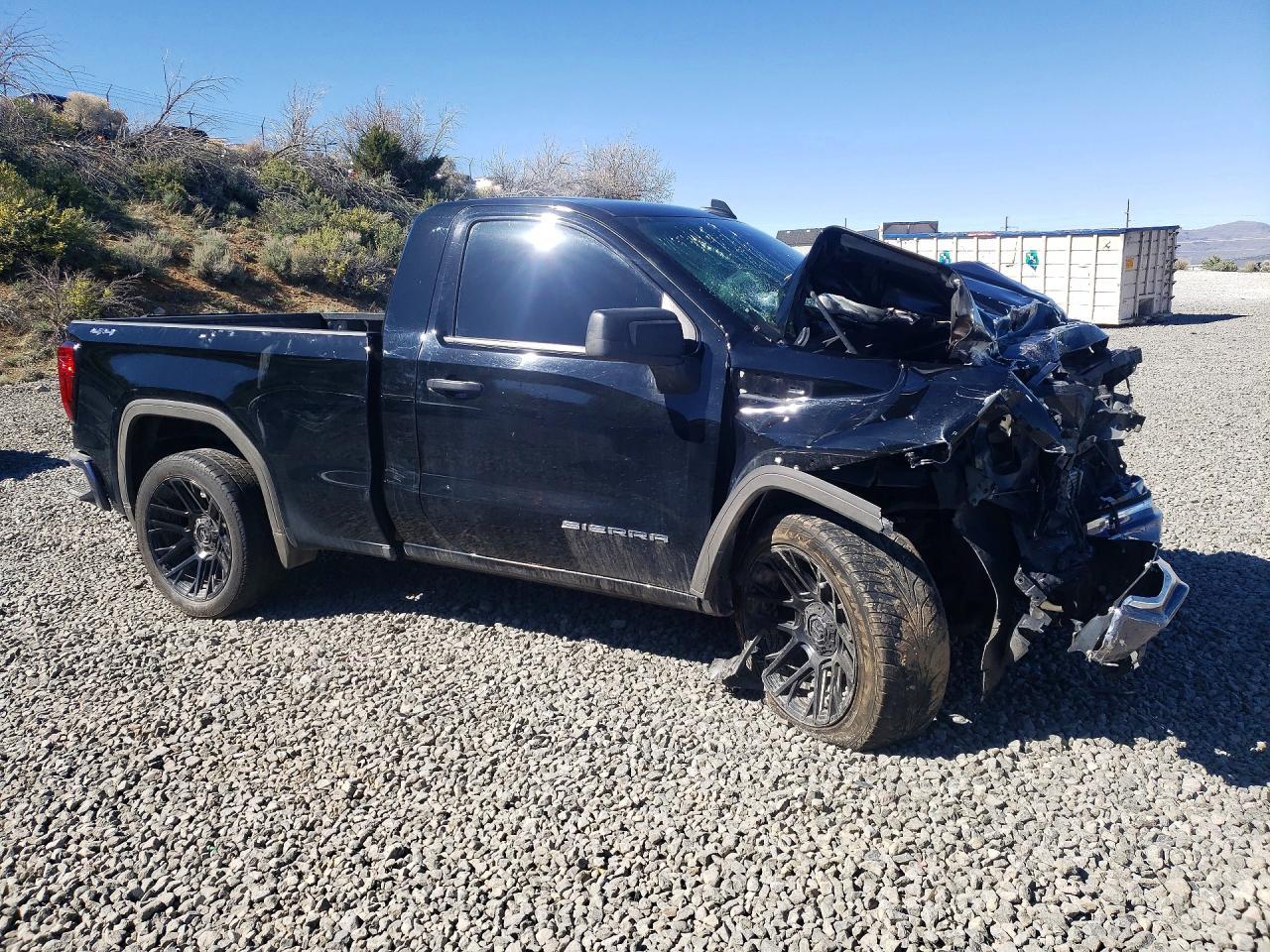 2024 GMC Sierra - Image 4