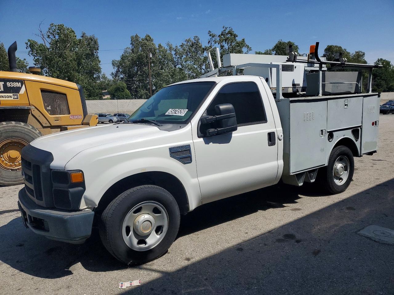 2008 Ford F350 Srw Super Duty - Фото 2
