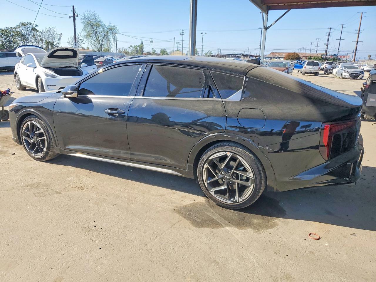 2025 Kia K4 - Image 2