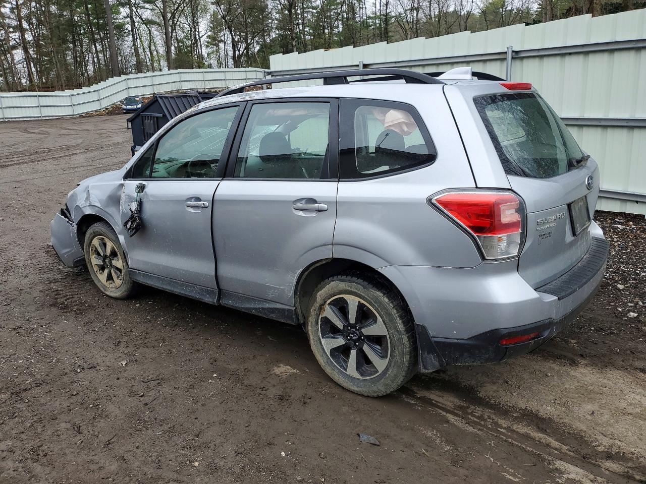 2018 Subaru Forester 2.5I - Фото 2