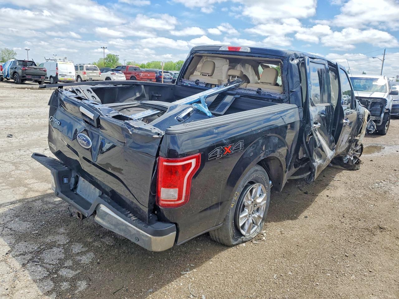 2017 Ford F150 Supercrew - Фото 3