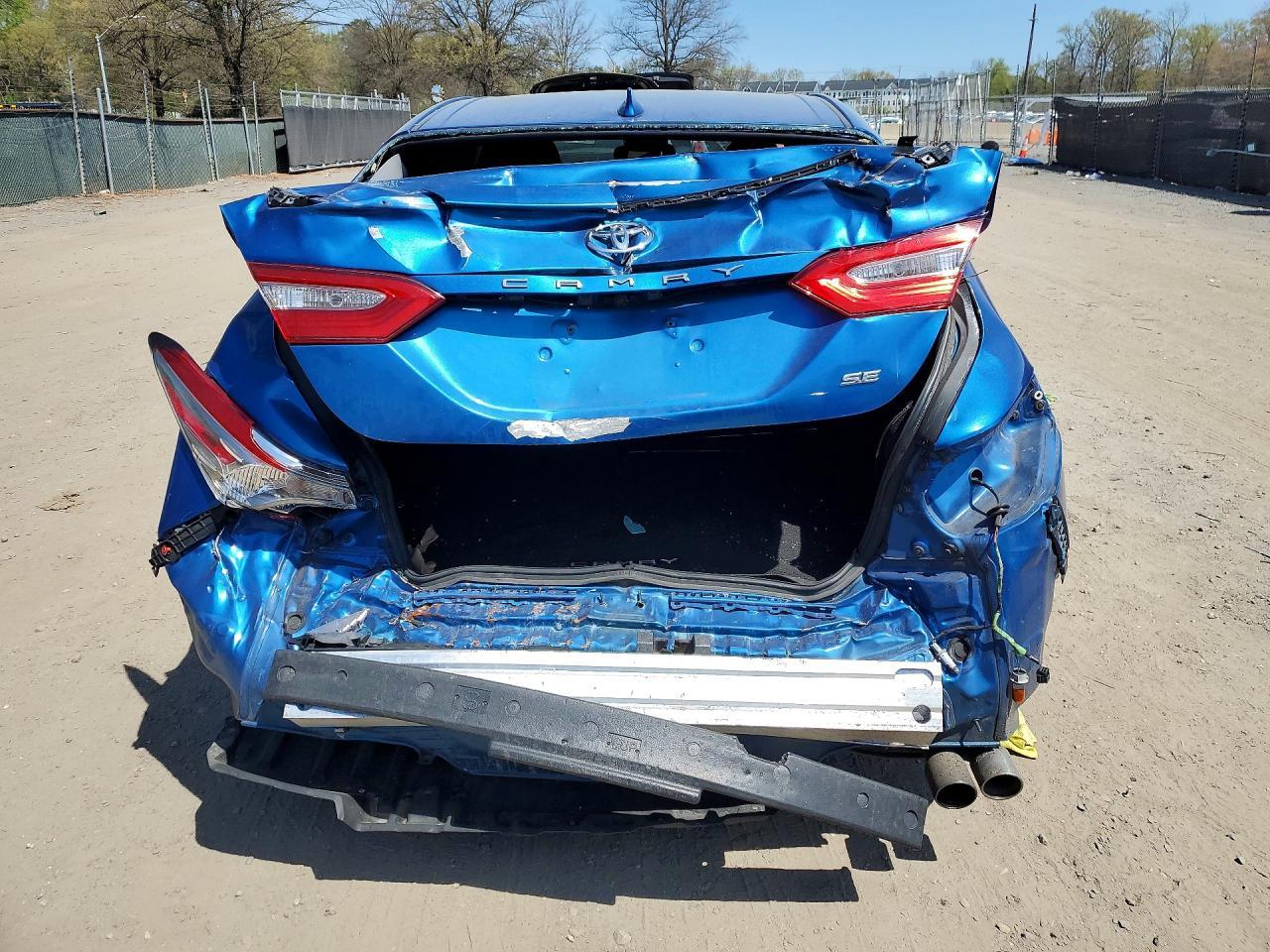 2019 Toyota Camry Se - Фото 6