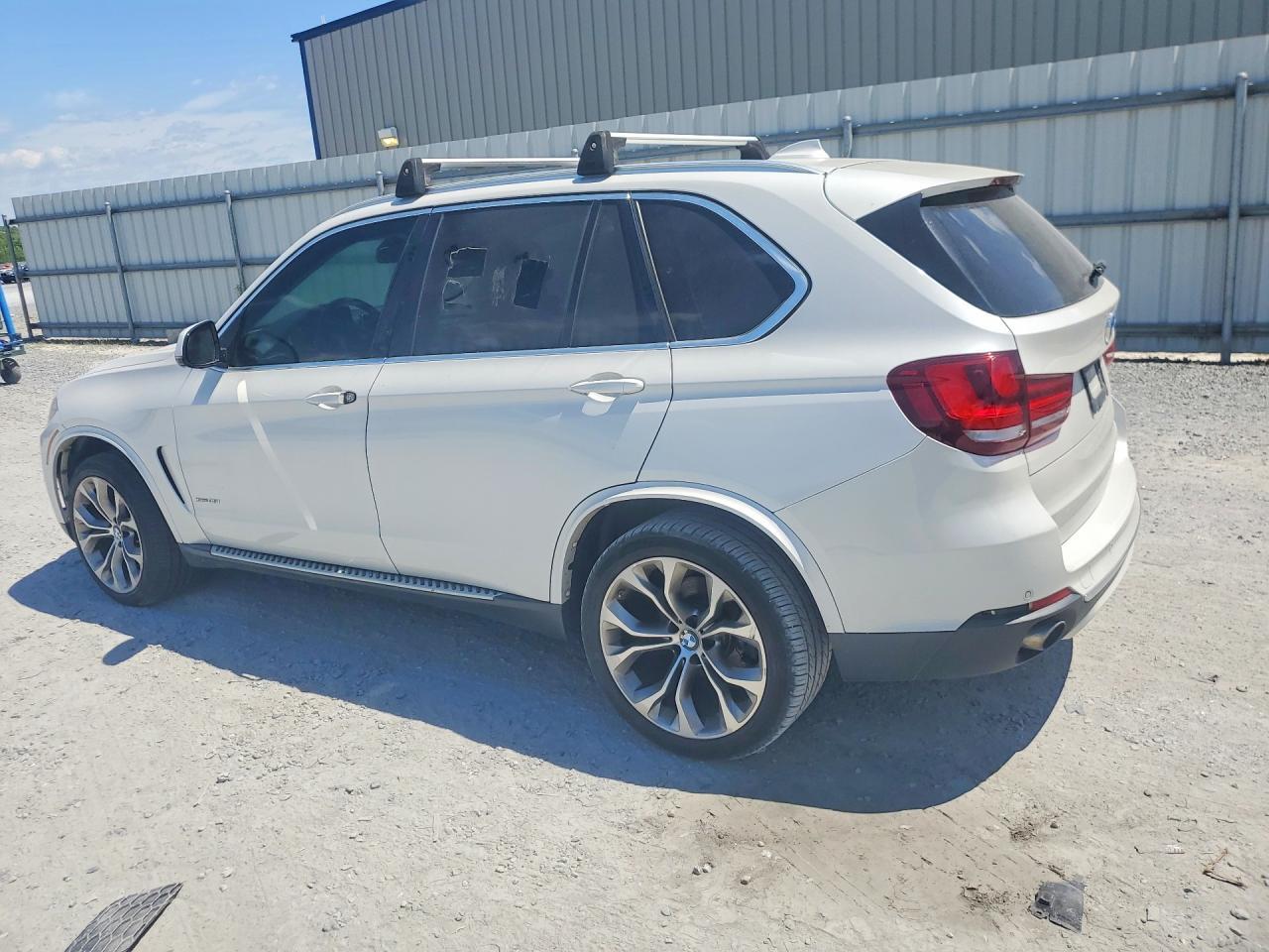 2015 BMW X5 xDrive35I - Image 2