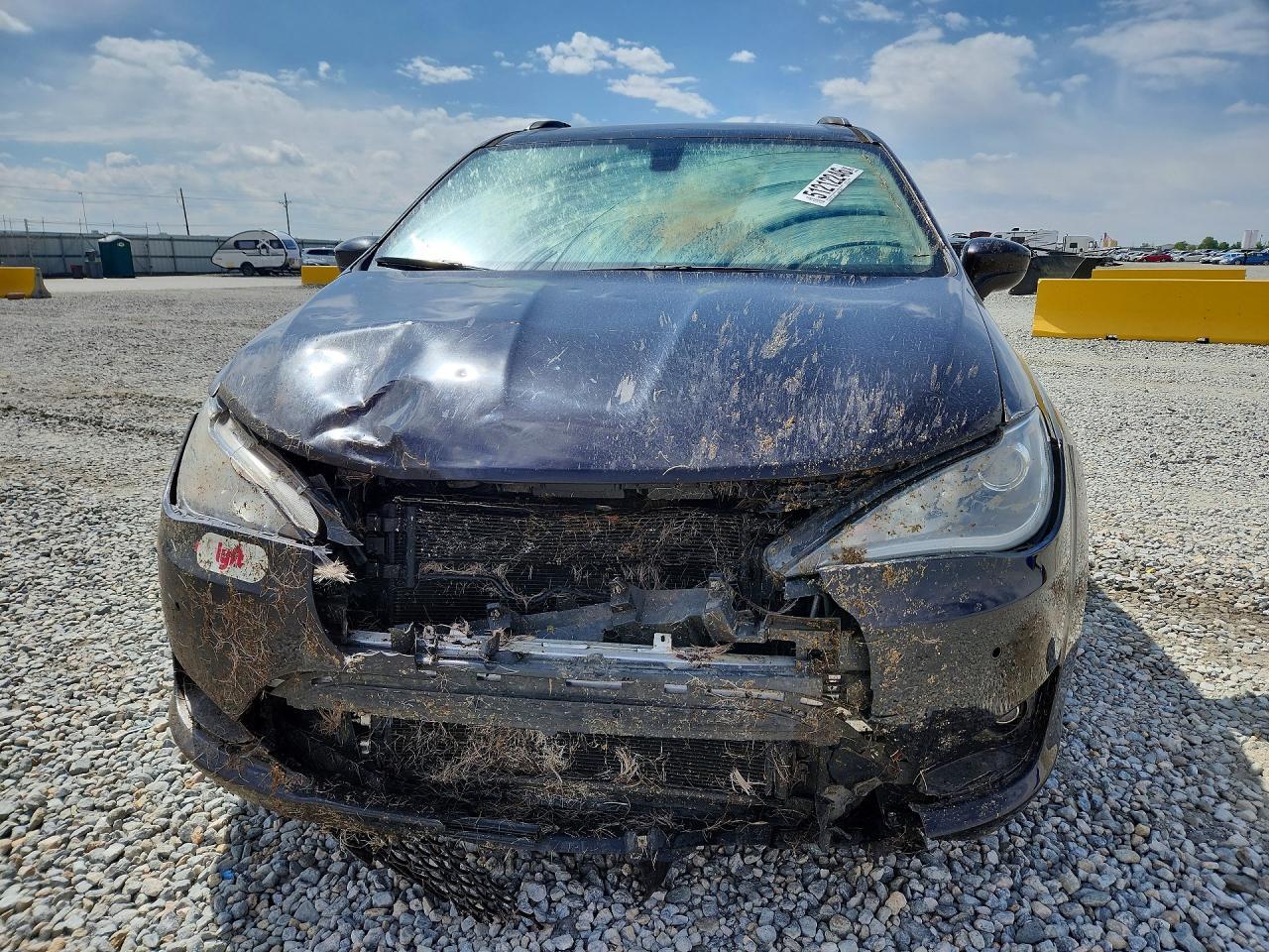 2018 Chrysler Pacifica Touring L - Фото 5