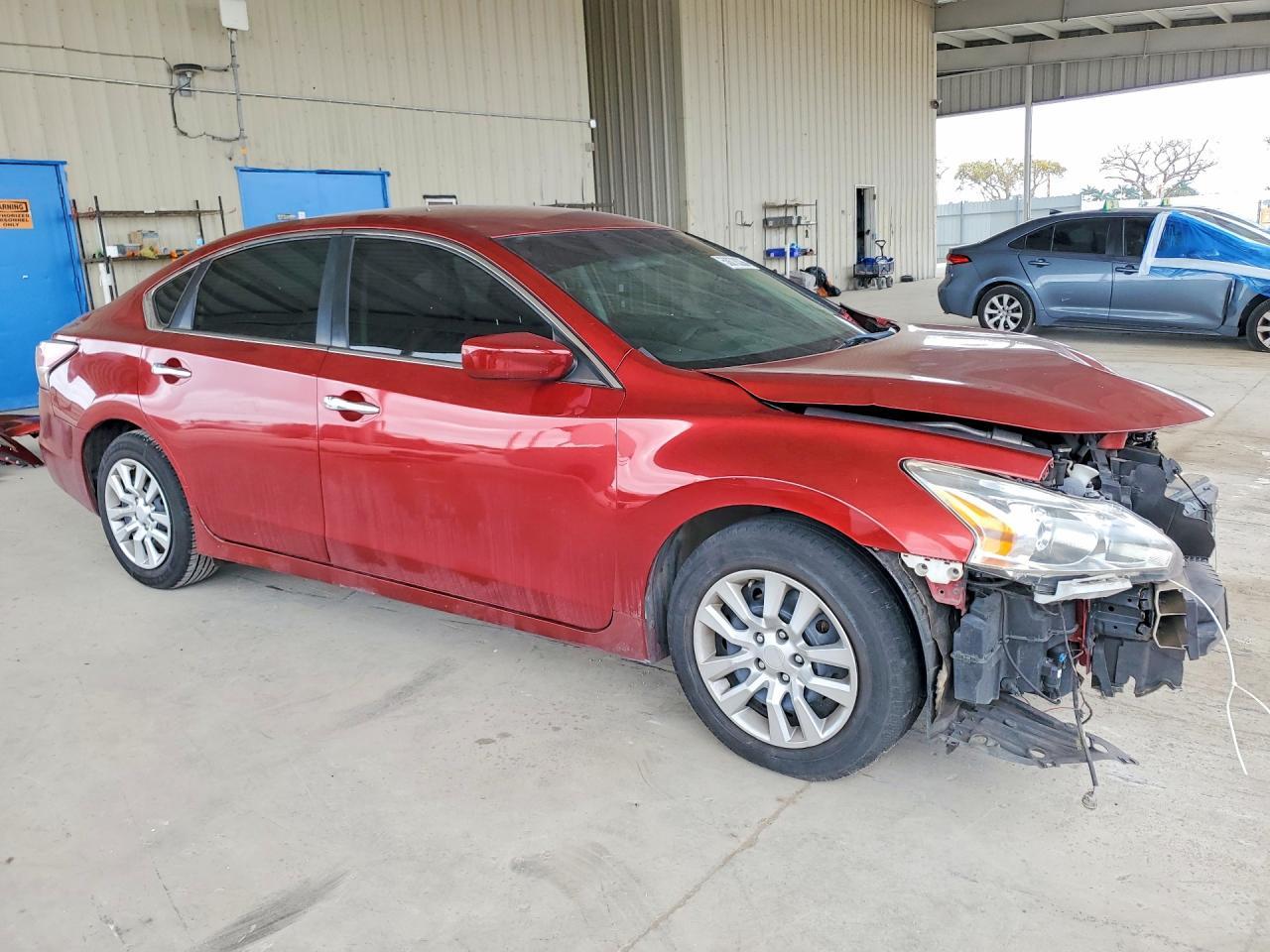 2014 Nissan Altima 2.5 S - Image 4