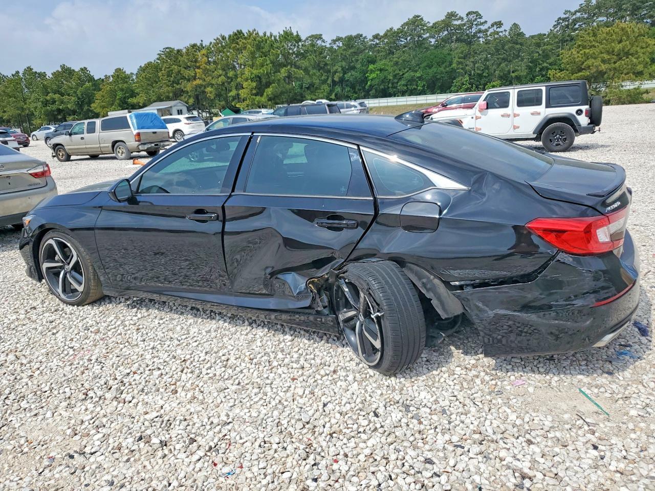 2021 Honda Accord Sport - Image 2