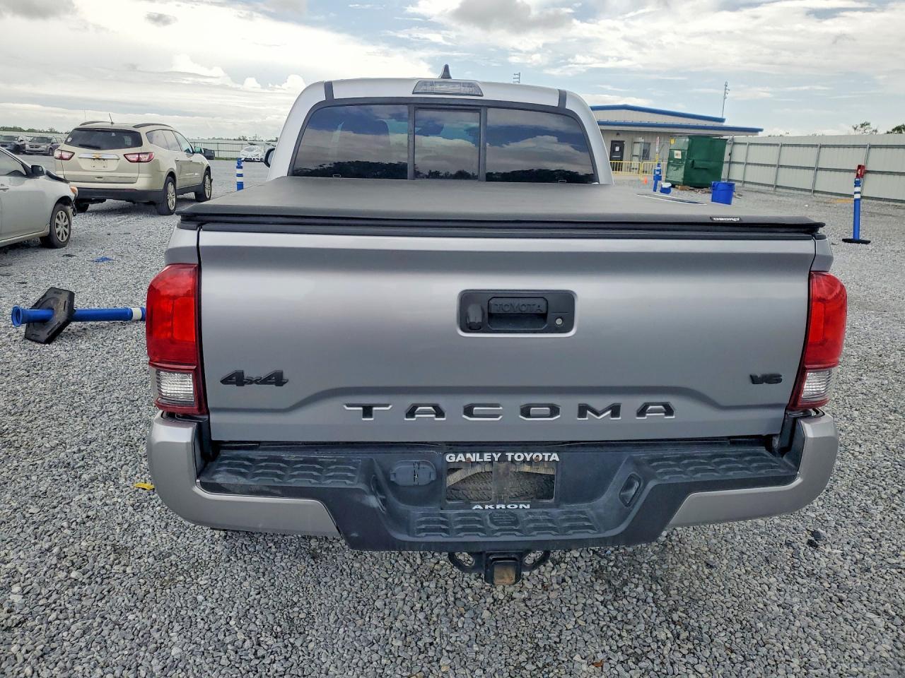 2020 Toyota Tacoma Sr V6 - Image 6
