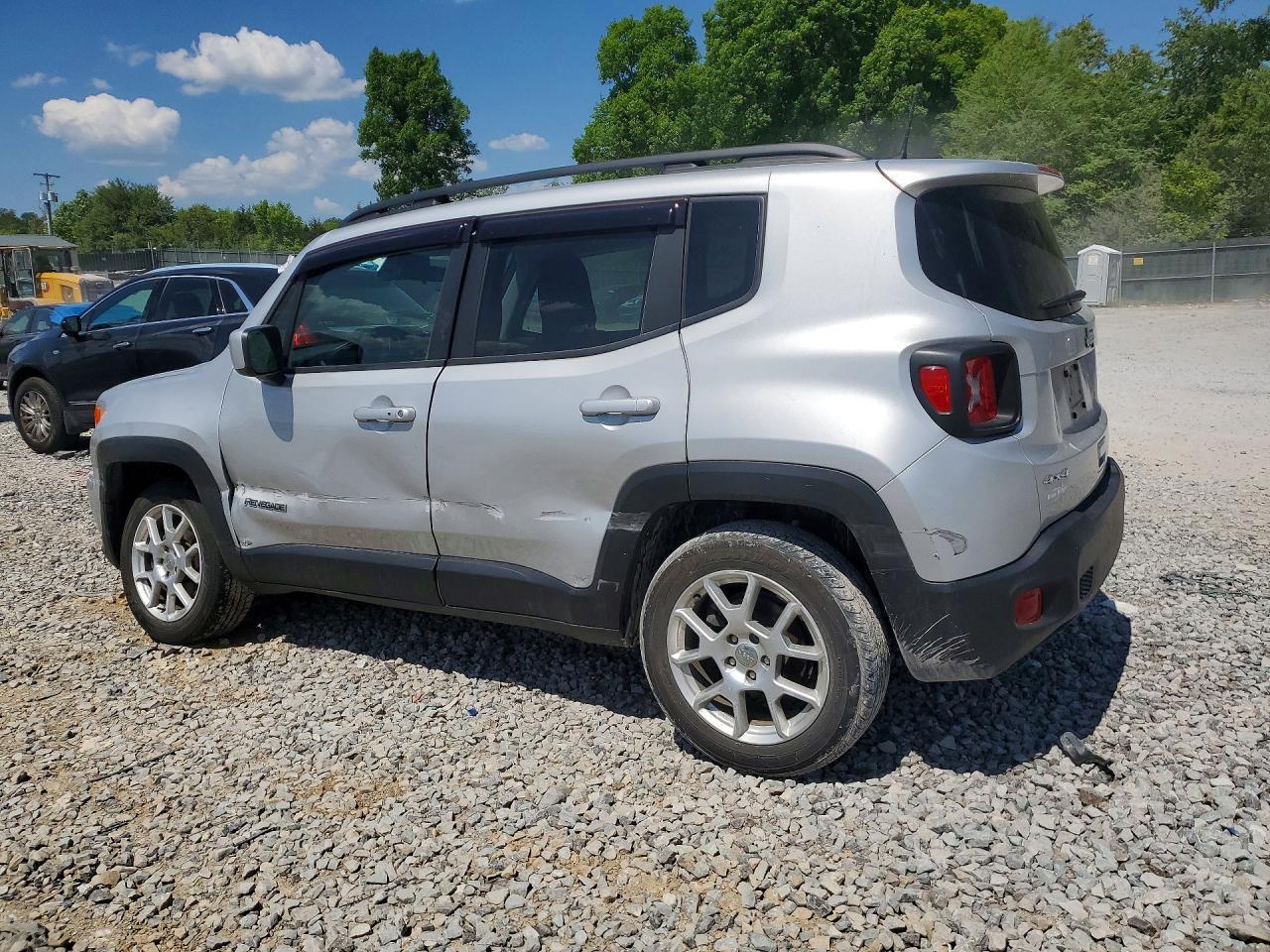2020 Jeep Renegade Latitude - Фото 2