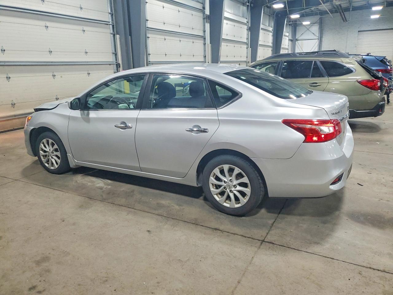 2019 Nissan Sentra Sv - Фото 2