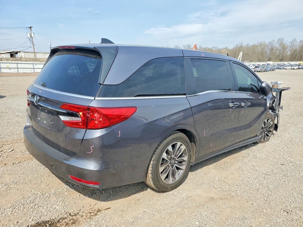 2023 Honda Odyssey Exl - Image 3