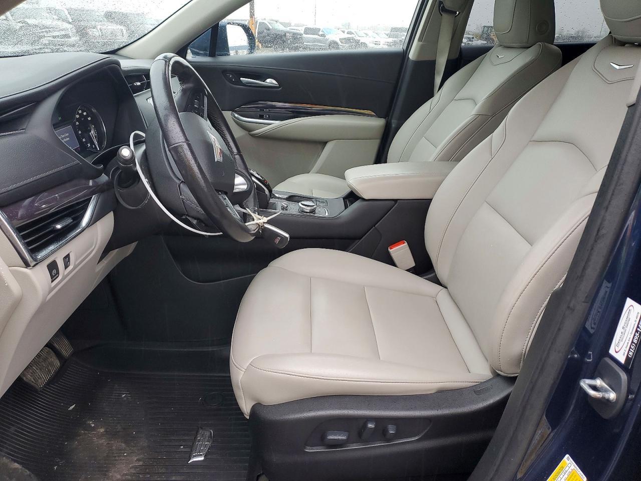 2020 Cadillac Xt4 - Image 7