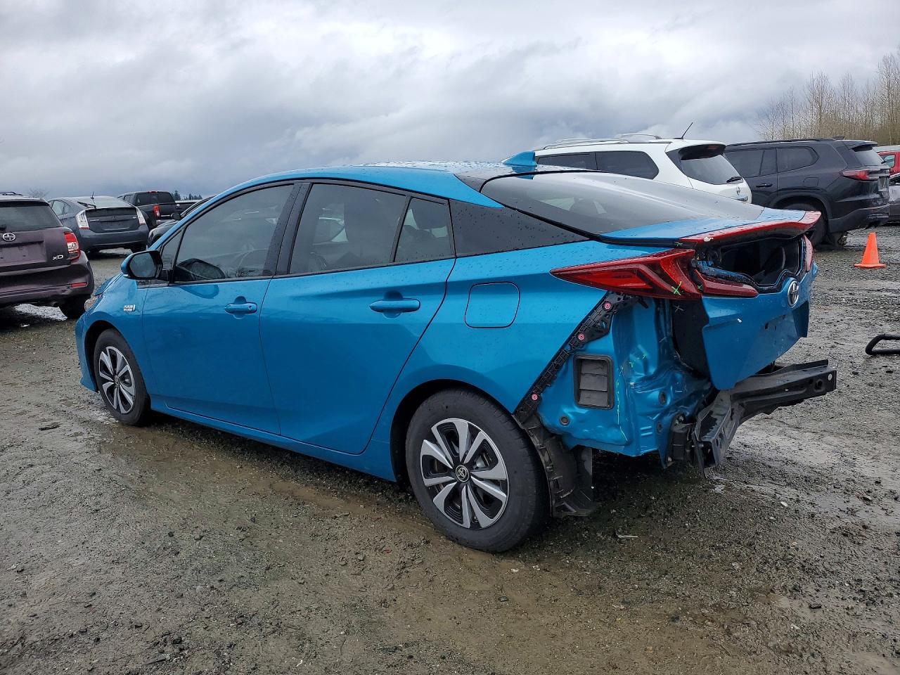 2018 Toyota Prius Prime Premium - Фото 2