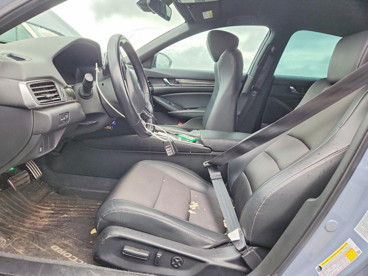 2022 Honda Accord Sport - Image 7