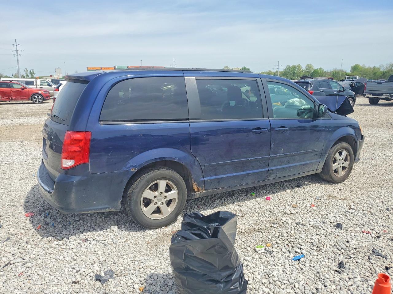 2012 Dodge Grand Caravan Sxt - Фото 3