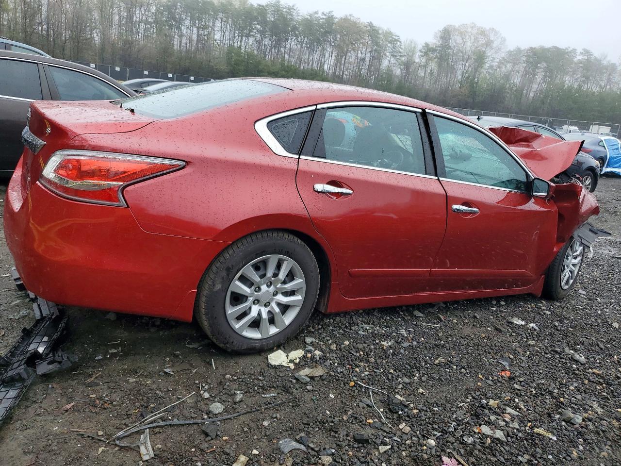 2015 Nissan Altima 2.5 S - Фото 3