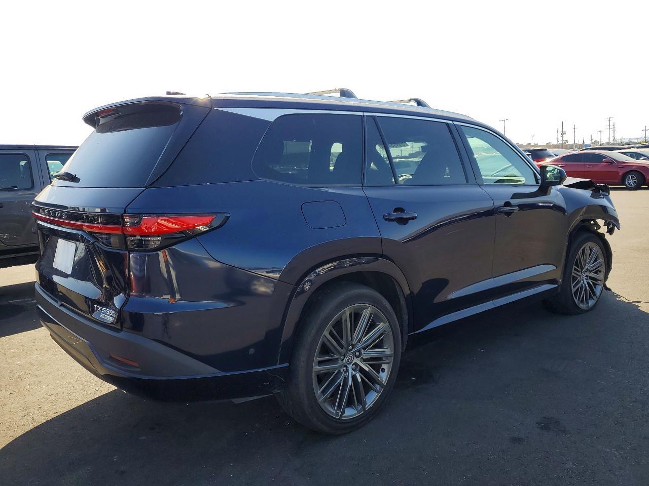 2024 Lexus Tx 550H+ Luxury - Фото 3